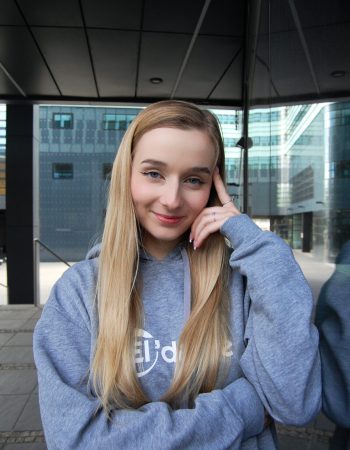 Aleksandra Żuk - instruktor zajęć szkolnych